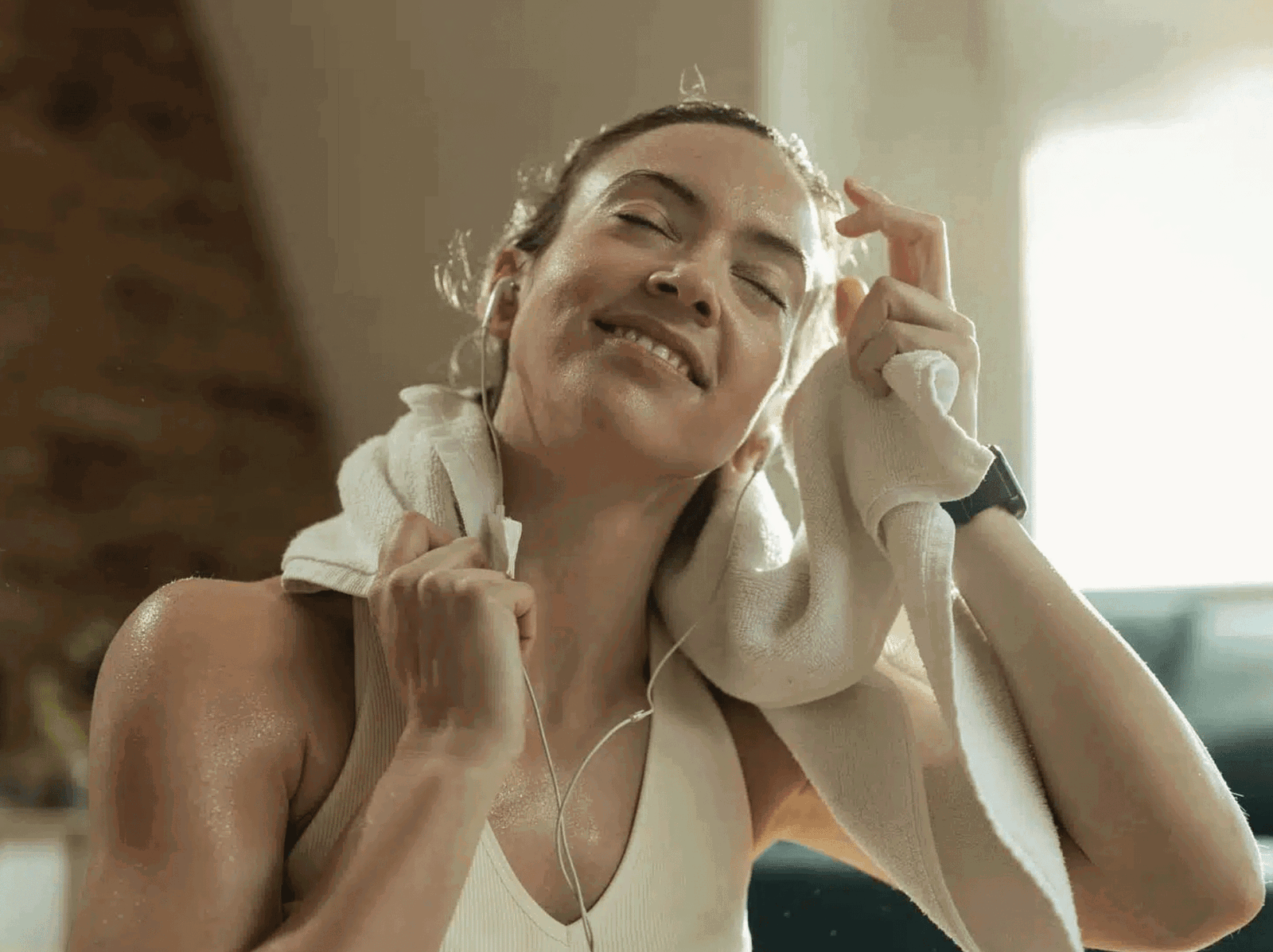 Zwetende vrouw na sport